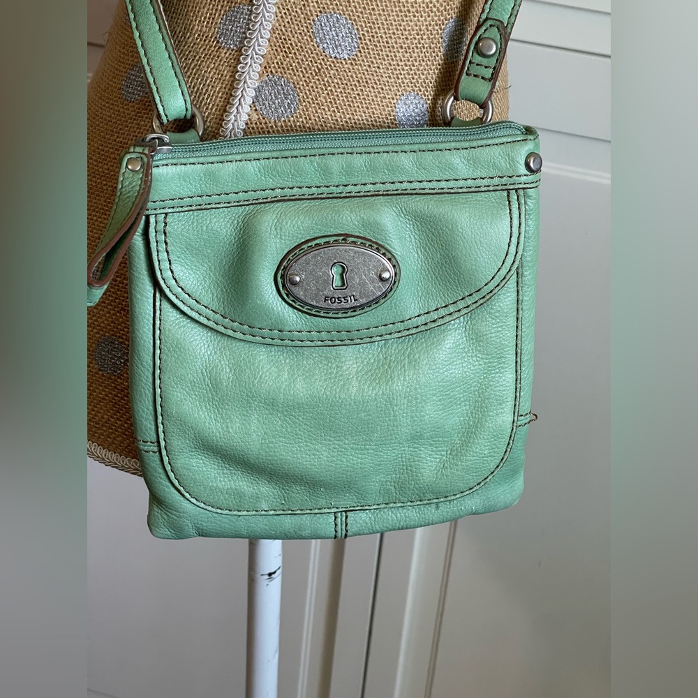 Fossil Maddox leather Crossbody purse, mint green - Picture 1 of 8